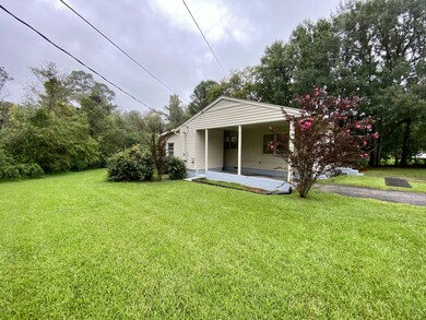 209 S Shore Dr, Jacksonville, NC 28540 - photo 5