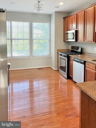 524 Garrett a Morgan Blvd, Hyattsville, MD 20785 - photo 3