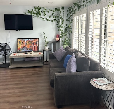 1119 Magnolia Ave unit 2, Gardena, CA 90247 - photo 3