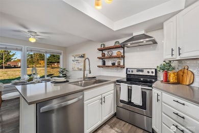 11104 NE 68th St unit A103, Kirkland, WA 98033 - photo 2