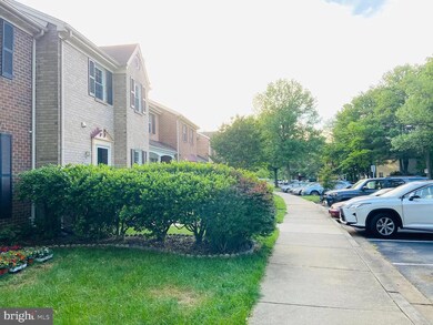15618 Ambiance Dr, North Potomac, MD 20878 - photo 2