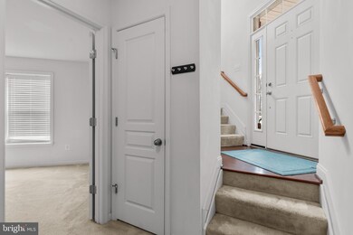 8875 Purple Iris Ln, Elkridge, MD 21075 - photo 4