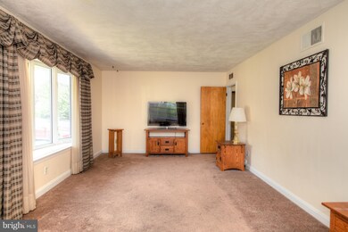 4132 Baker Ln, Nottingham, MD 21236 - photo 3