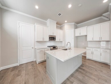 944 Judiway St, Houston, TX 77018 - photo 3