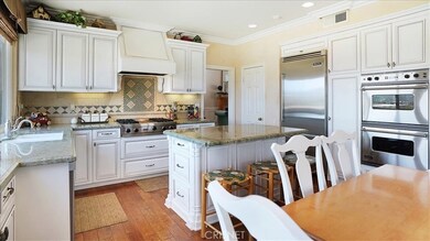 23200 Sherwood Place, Valencia, CA 91354 - photo 7