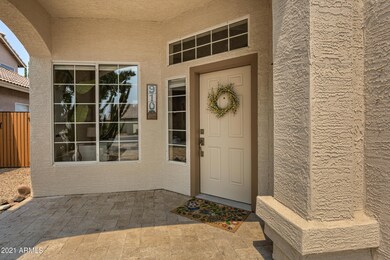 910 N Granada Dr-5