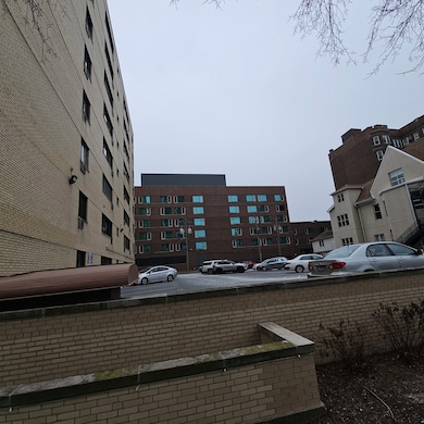 6300 N Sheridan Rd unit 406, Chicago, IL 60660 - photo 7