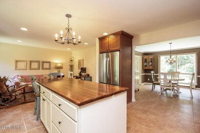 012-Kitchen-2946076-small