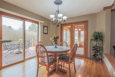 1235 Cromwell Ln, Naperville, IL 60564 - photo 3