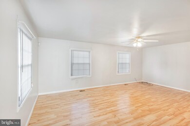 12917 Marquette Ln, Bowie, MD 20715 - photo 5