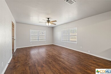 685 Garden Ave, Copperas Cove, TX 76522 - photo 6