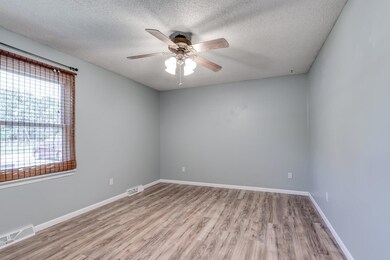RE_104 Ridgeview-5