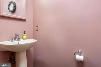 110 Central Ave, Souderton, PA 18964 - photo 6