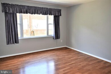 410 Main St unit 3, Laurel, MD 20707 - photo 3