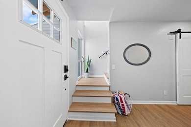 1405 Tina Dr unit E, Navarre, FL 32566 - photo 4