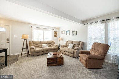 1262 Hunter Ln, Perkiomenville, PA 18074 - photo 3