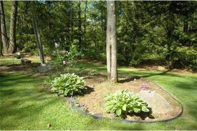 829 Burts Pit Rd, Florence, MA 01062 - photo 2