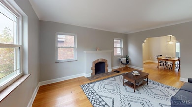 5126 Grafton Ave, Cincinnati, OH 45237 - photo 3