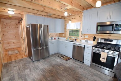 344 Tuttlebrook Rd, Twin Mountain, NH 03595 - photo 3