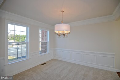 9038 Sudley Rd unit 15A, Manassas, VA 20110 - photo 3