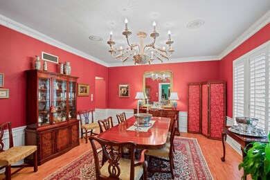 Formal Dining