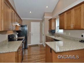 Granite, SS appl. & hardwood