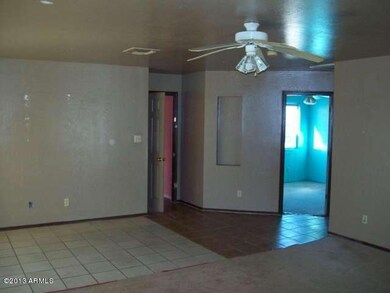 023-265637 - Living Room II