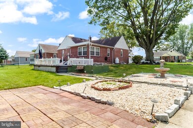 17 James Rd, Broomall, PA 19008 - photo 5