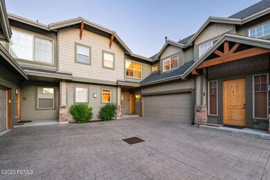 6195 N Fox Pointe Cir Apt C2 Park City U