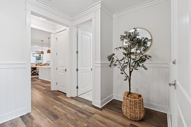 51 SANDCHASE ENTRY HALL