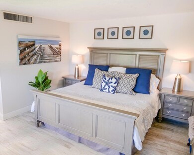 Phoenix Towers Condominium unit B2D, Riviera Beach, FL 33404 - photo 4