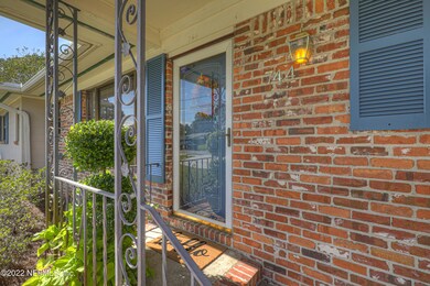 744 Acapulco Rd, Jacksonville, FL 32216 - photo 3