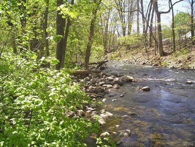 8157 Main St, Bangor, PA 18013 - photo 6