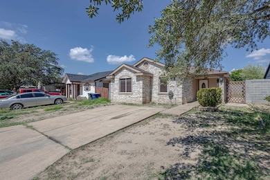 1416 Road Runner Loop, Laredo, TX 78045 - photo 3