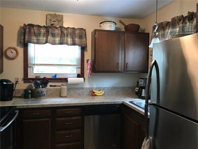 Nicely appointed kitchen