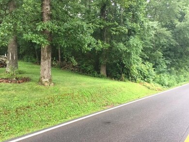 Another side view of property from 37173 Hwy 72