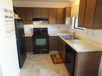 5 Kitchen 1694