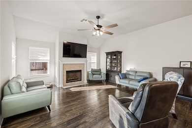 3417 Calmar Ct, Bryan, TX 77808 - photo 6