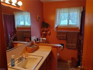 Main Floor Bathroom