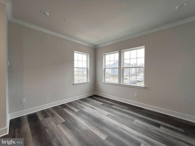 1820 Parham Way, Woodlawn, MD 21244 - photo 3