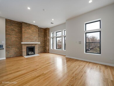 722 S Oakley Blvd unit 3, Chicago, IL 60612 - photo 4