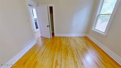 262 Yates St unit . 2, Albany, NY 12208 - photo 6