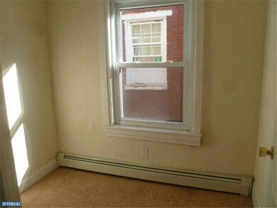 404 Walnut St, Pottstown, PA 19464 - photo 4