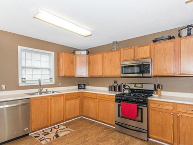 9451 W Quarter Moon Dr, Pendleton, IN 46064 - photo 5