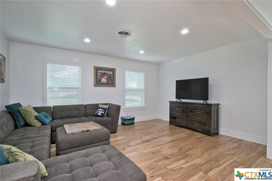 1188 Rivercrest Dr, New Braunfels, TX 78130 - photo 7