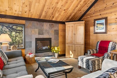 02-Living Room