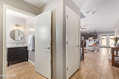 6939 S Blueeyes Dr, Tucson, AZ 85756 - photo 5