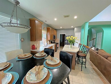 Breakfast area open to Kitchen