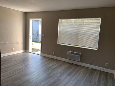 2300 Douglas St unit 4, Hollywood, FL 33020 - photo 3