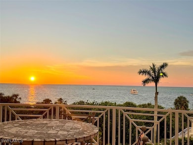 Royal Marco Point Two: The Riviera unit 329, Marco Island, FL 34145 - photo 2